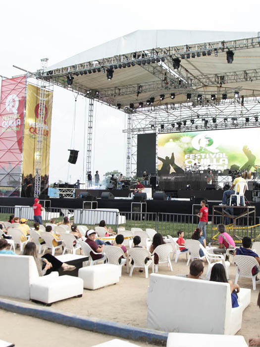 Festival Quilla Canta